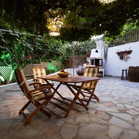 Serenity Studio For Couples Asgourou Exterior photo