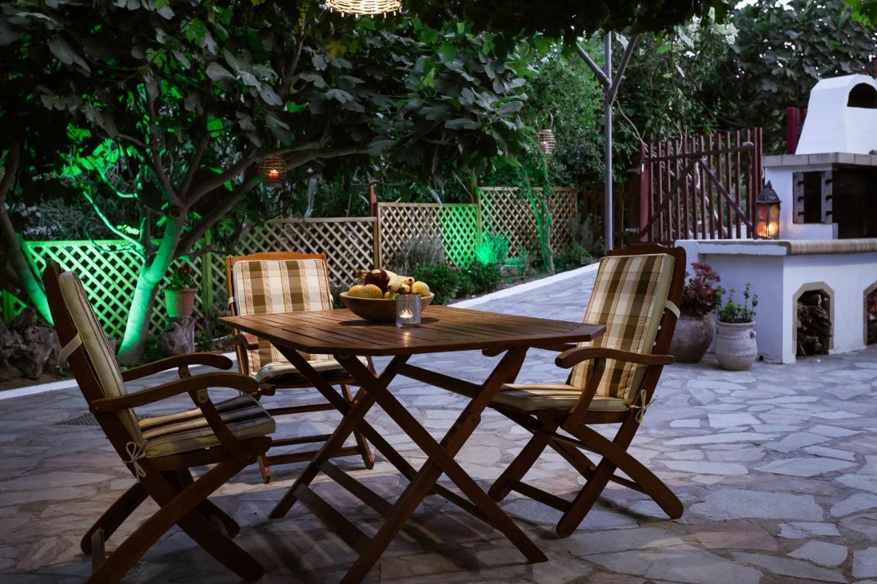 Serenity Studio For Couples Asgourou Exterior photo